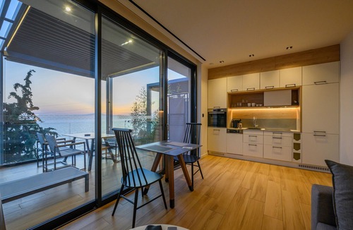 Lefktron Hotel | ELIA Deluxe Studio Suite, Mani Suites