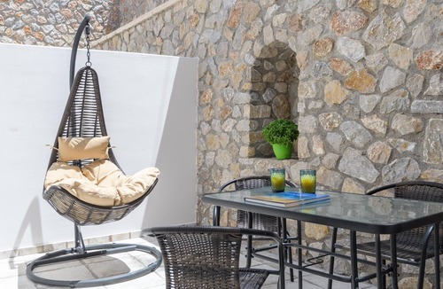 Karterados Apartment | Elia Residences luxury 1 bedroom apartment (right)