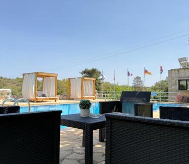 Vamos Apartment | Elianthos Villas