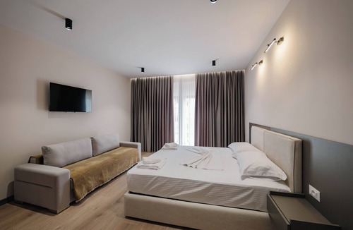Qender Hotel | Elif Hotel
