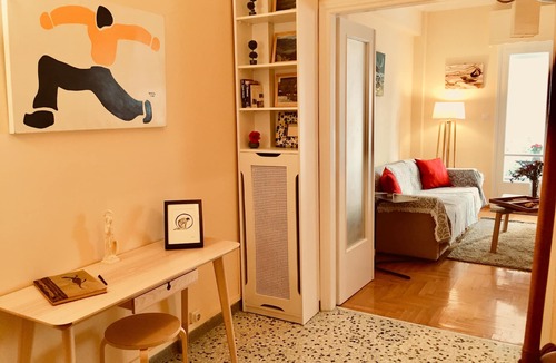Koukaki Apartment | ELI’s bright and spacious apartment under the Acropolis