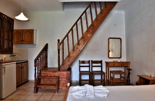 Alikanas Hotel | Elpida Hotel