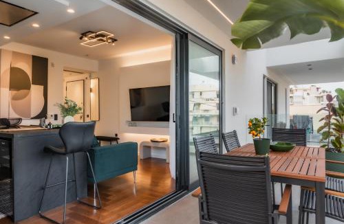 Varkiza Apartment | Emerald Stone Apartment Varkiza