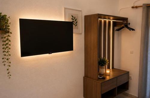 Polichrono Apartment | EMH Apartments