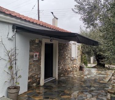 Sourpi House | Emmeleia's