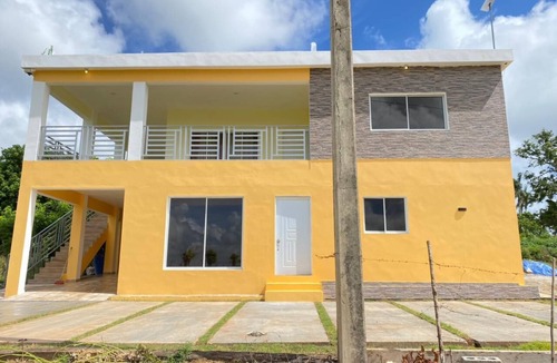 Cabrera Villa | Enchanting villa with WiFi in Country Side of Cabrera and Rio San Juan