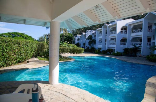 Sosua Apartment | Enjoyable 1-bedroom apartment with AC in vibrant Sosúa