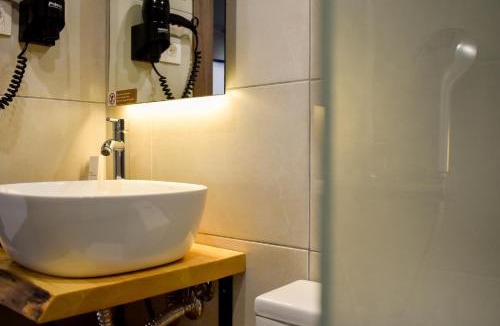 Skiathos Town Hotel | Entelia