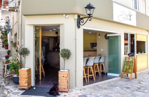 Skiathos Town Hotel | Entelia