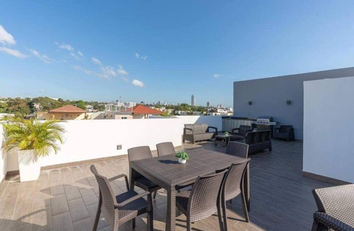 Renacimiento Apartment | Entire rental unit in Santo Domingo, DR