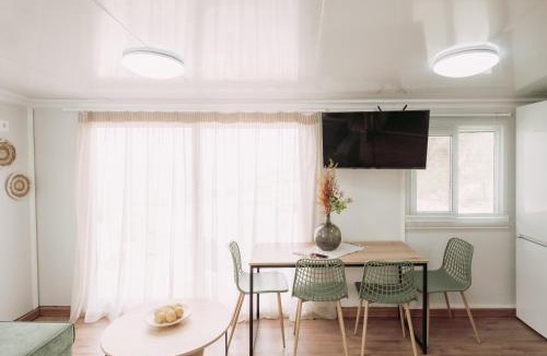 Plaka House | Erato's Cottage
