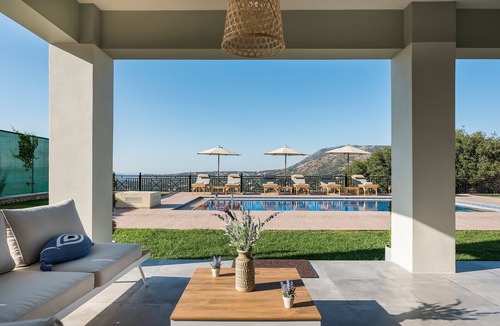 Apokoronas Villa | Erato Villa - Five Bedroom Villa, Sleeps 11