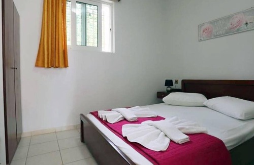 Eretria Apartment | Eretria Cozy Home - Spacious Garden Retreat