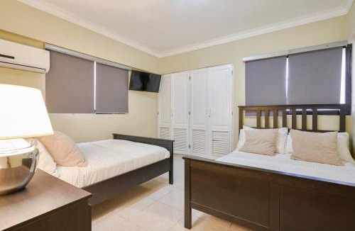 Evaristo Morales Apartment | Escape 4BR Penthouse Close to Blue Mall with Private Outdoor Rooftop Terrace
