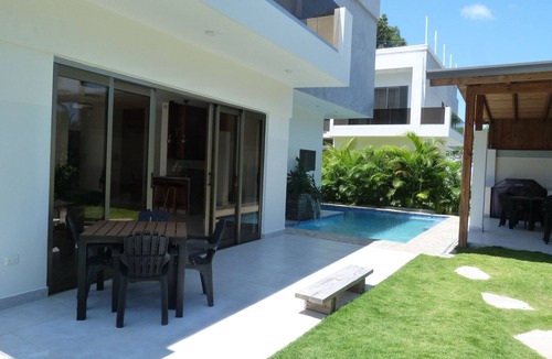 Cabrera Villa | Escape to Luxury and Wellness: Vacation Home 1 km from the Sea