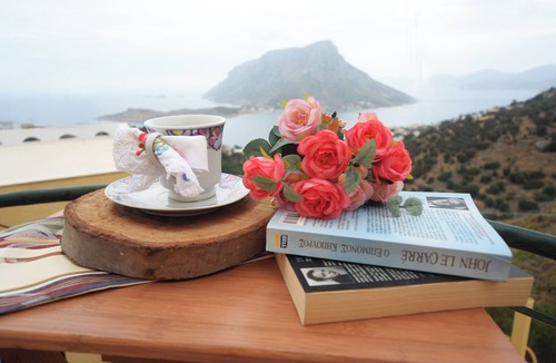 Kamari Apartment | Escape to this Sea View Apartment close to Kalymnos Climbing Routes