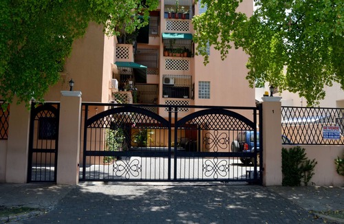 Gascue Apartment | Escorial de Gazcue building