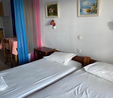 Mpatsi Apartment | Esperides