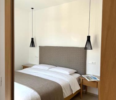Platis Gialos Apartment | Esperides