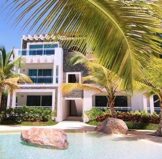 Dominicus House | Estrella Dominicus Advantage
