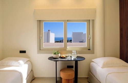 Karterados House | Eteo Santorini Luxury Suites