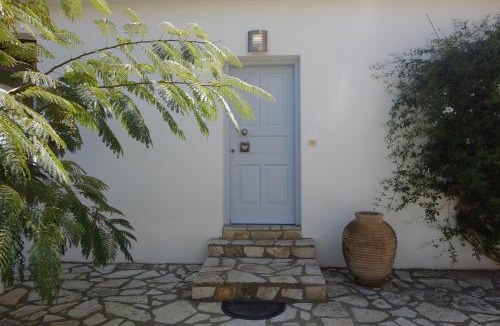 Pylos-Nestoras House | Eudaimonia