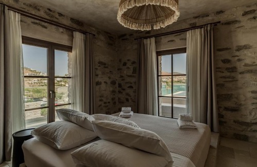 Krotiri Apartment | Eunoia Suites