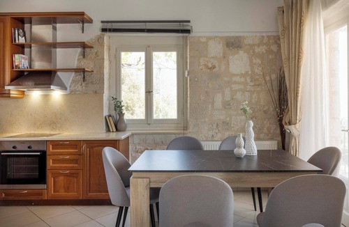 Katsarata Villa | Evanthia - Three Bedroom Villa, Sleeps 6