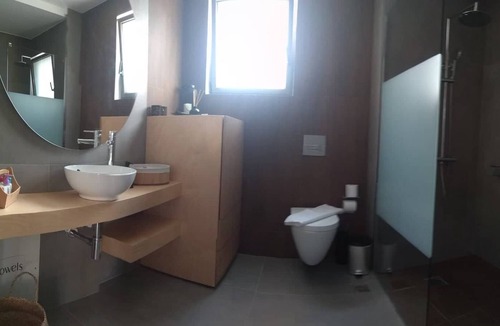 Sfakaki House | EVELAND ACCESSIBLE VILLAS BRAND NEW WITH PRIVATE POOL NEAR THE SEA