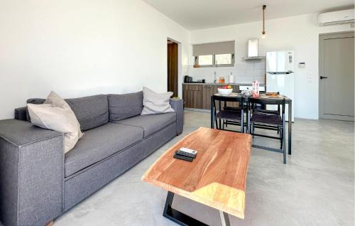 Evrostina House | Evoikon