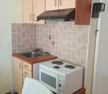 Apidias Lakkos Apartment | Evriaki Rooms Lesvos