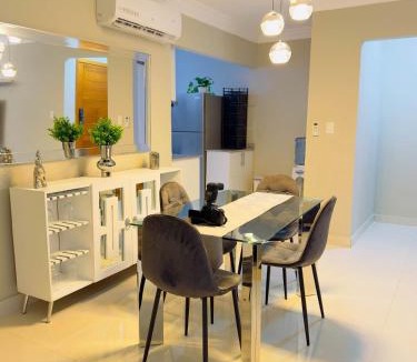 Ensanche Isabelita Apartment | Excelente Apartamento Completo Renta Carro Disponible