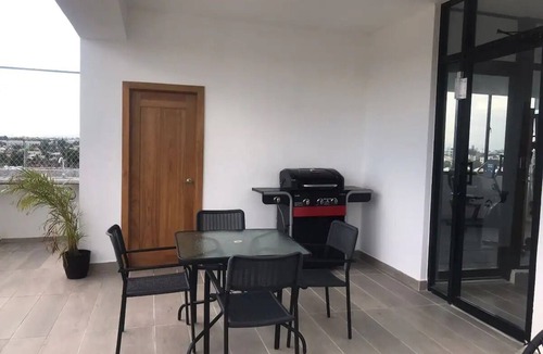 Ensanche Quisqueya Apartment | Excellent apartment with lovely views and a pool