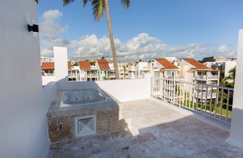 El Cortecito Apartment | Excellent getaway vacation. Ocean Front. Ocean views! Private Beach! Book todayn