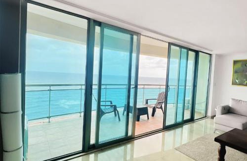 San Geronimo Apartment | Exclusive 3 BDR, Gym & Pool, SeaView, Luxury Tower