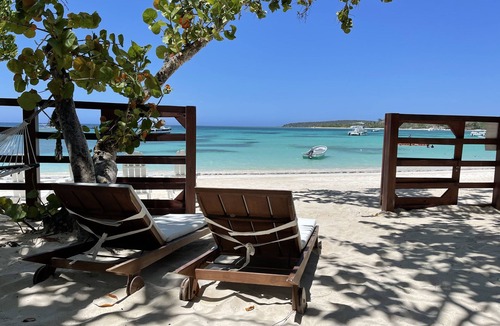 Punta Rucia Villa | Exclusive Beachfront