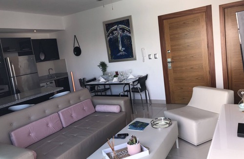 Evaristo Morales Apartment | Exquisite apt with open space in Piantini