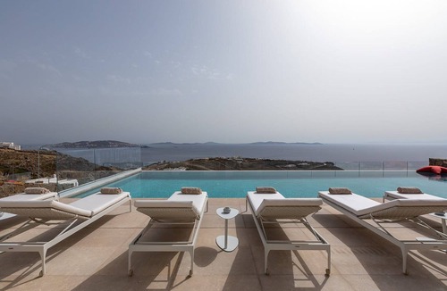 Agios Stefanos Villa | Exquisite Mykonos Villa | Villa MythiÃ¡ | 7 Bedrooms | Breathtaking Sea Views