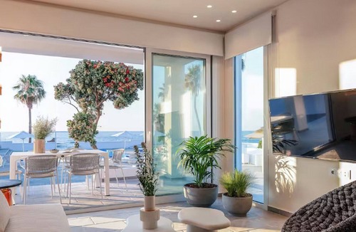 Pigianos Kampos Villa | Exquisite Rethymno Villa | Villa Gyokko | 3 Bedrooms | Beach Front
