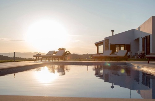 Troulos Villa | Exquisite Skiathos Villa | Villa Skiathos Beta | 2 Bedrooms | Private Pool