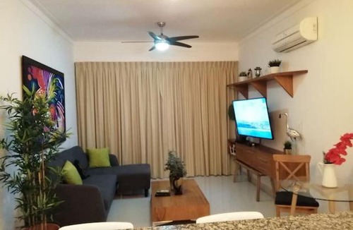 Evaristo Morales Apartment | Fabulous High Rise Apt Downtown SD