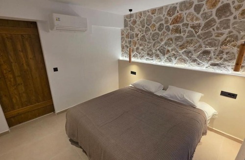 Fanes House | Fanes Breeze Lodges - Lodge Olive
