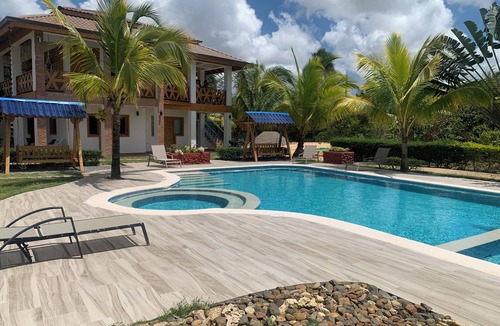 Higuey Villa | Fantastic 8-bedroom villa with AC in pleasant Higuey