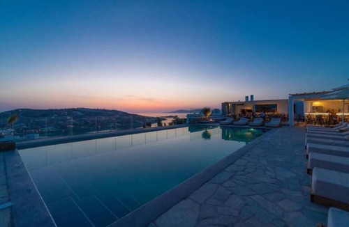Glastros Apartment | Fantastic studio apartment for 2 people with