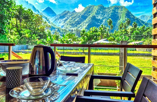 Taiarapu-Ouest House | Fare 2 rooms in Teahupo'o - Mountains, lagoon and kayaks included