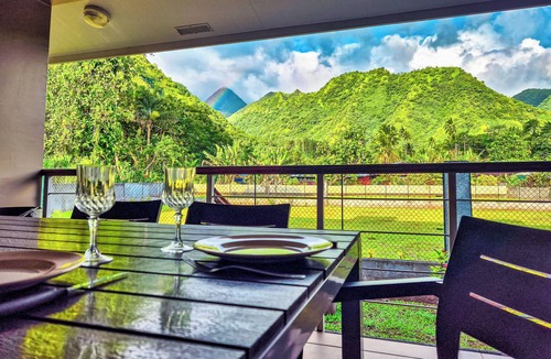 Taiarapu-Ouest House | Fare 2 rooms in Teahupo'o - Mountains, lagoon and kayaks included