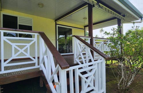 Teahupoo Cabin | Fare Mama Rota