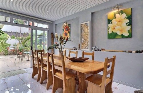 Papeete House | Fare Nãhina - 2 Bedrooms - City Center - Swimming Pool