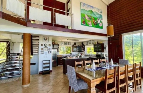 La Vega Province Villa | Fascinante rancho (personal de servicio incluido)