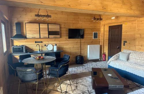 Naousa Ski Chalet | Fenomeno